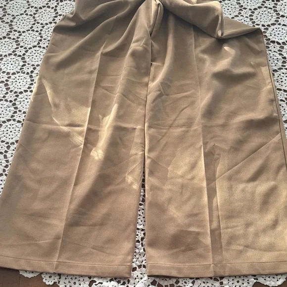 BNWT SHEIN Women’s Tan Pants size 6 - Picture 5 of 5